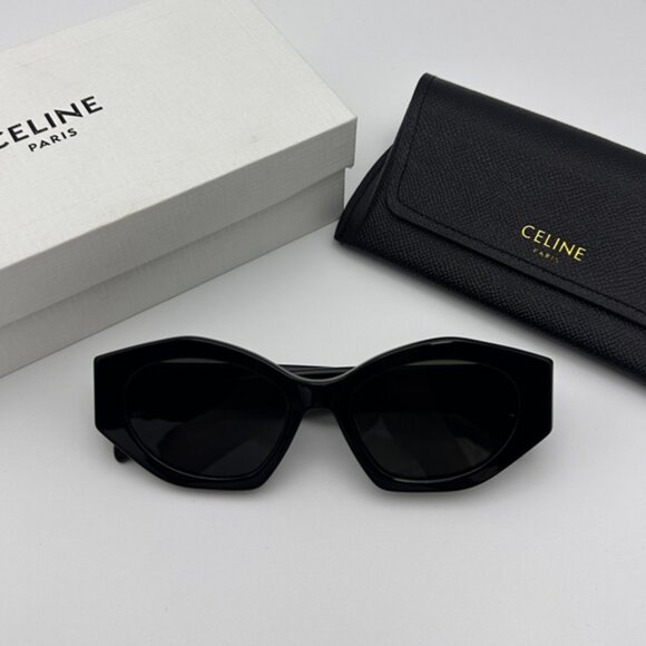 Celine Triomphe Black Women's Sunglasses - Picture 5 of 7